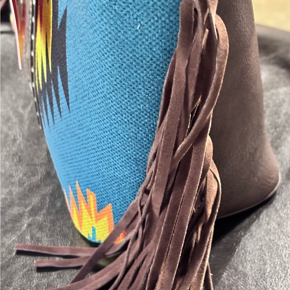 Brown and Multicolor Patterned Tote Bag
Montana West Aztec Tapestry Tote - Picture 6 of 9